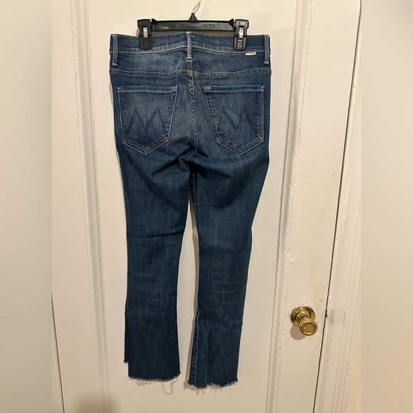 Mother Insider Crop Step Fray - Picture 2 of 5